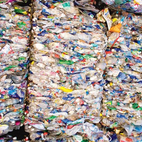 PET bottles are great to win recycled polyester fibres