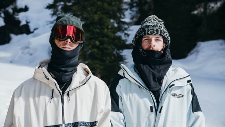 Snowboarder mit einem Bandana