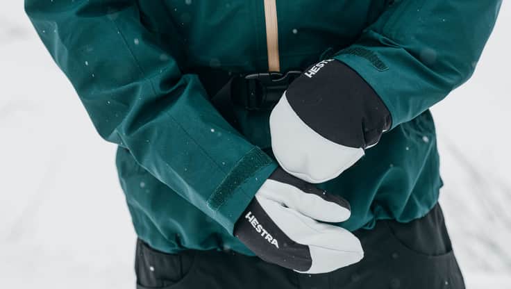 adjustable cuffs on a snowboard jacket